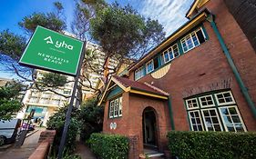 Yha Newcastle Beach